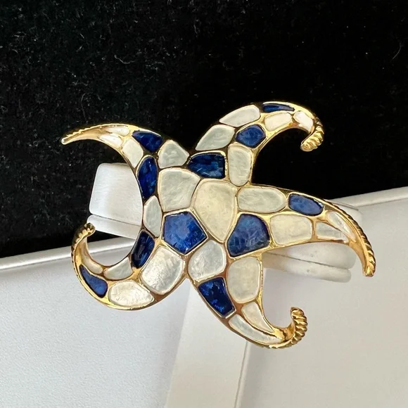 Vintage Boucher Signed Enamel Starfish Brooch - Picture 7 of 8